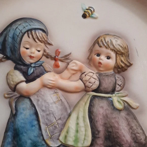 Vintage 1980 M.J. Hummel Plate - Picture 3 of 4